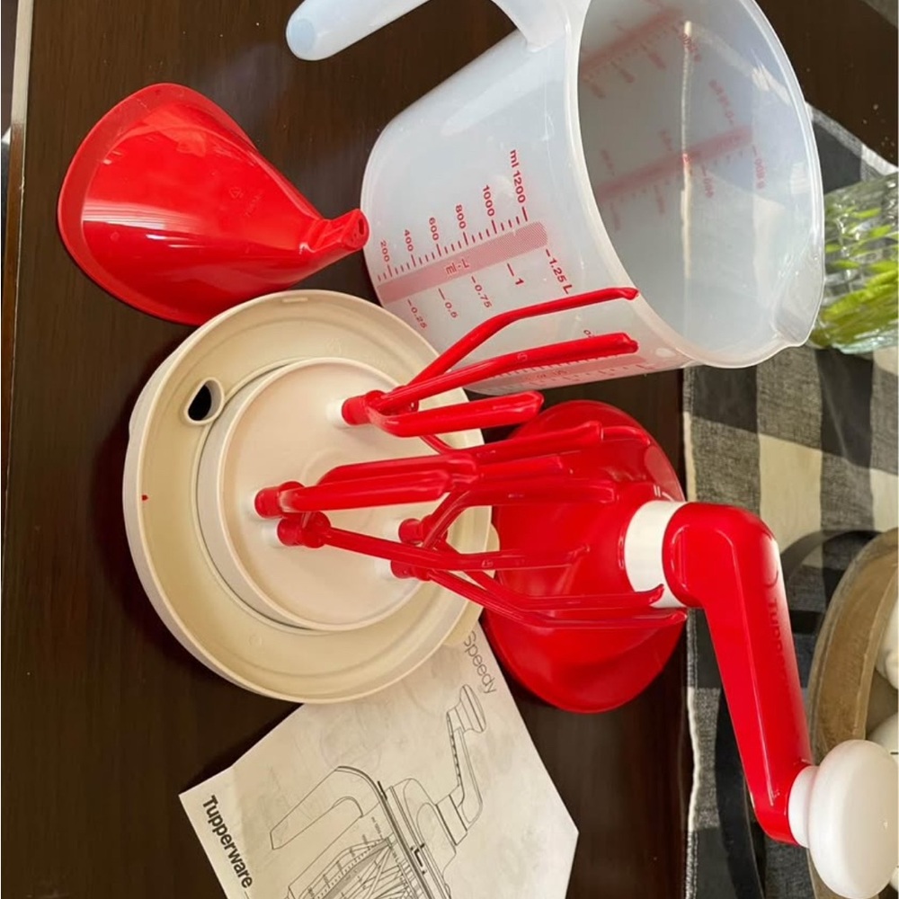Tupperware whip n mix
